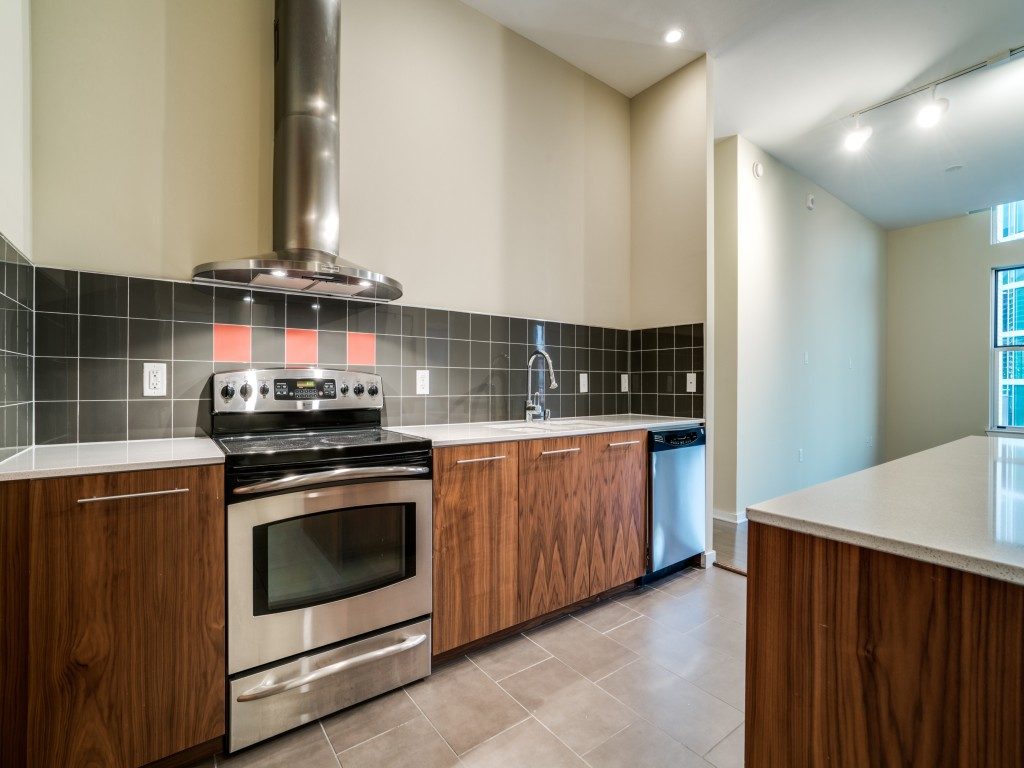 2323-n-houston-st-dallas-tx-706-MLS-13-1024x768