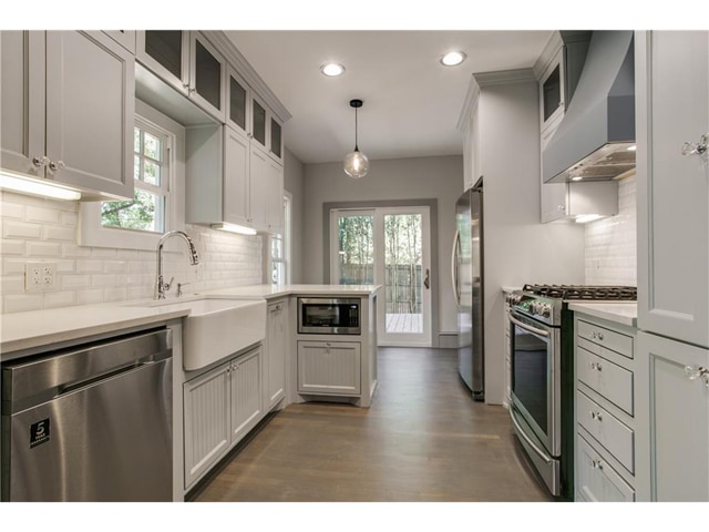 236-N-Waverly-Kitchen