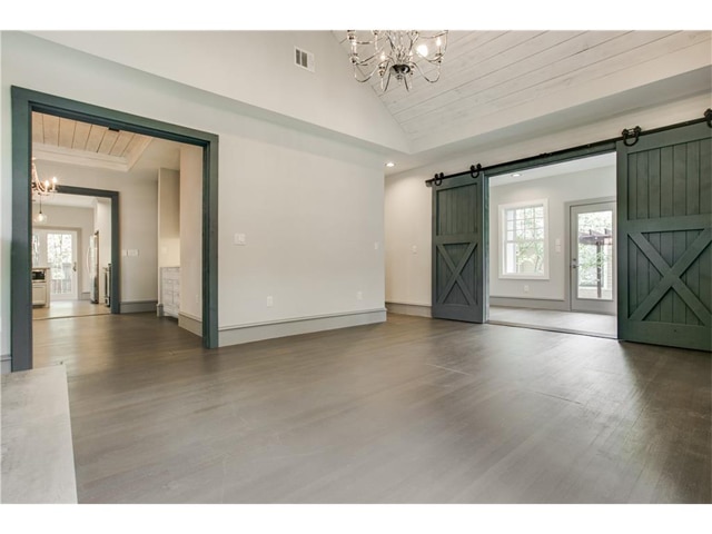 236-N-Waverly-Living