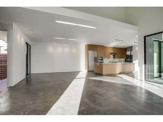 24-Vanguard-Living-Dining-Kitchen