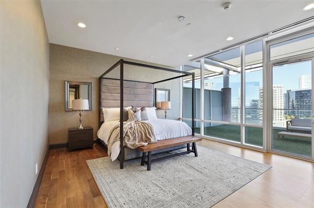 2408-Victory-Park-Lane-bedroom-master