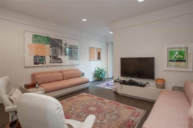 248b9b7542bb2583c36644ac0e236d28l-m1366209355xd-w1020_h770_q80