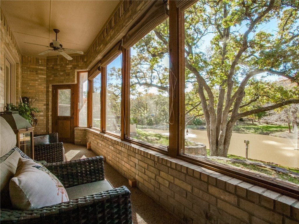 2505-lake-ridge-porch-1024x768