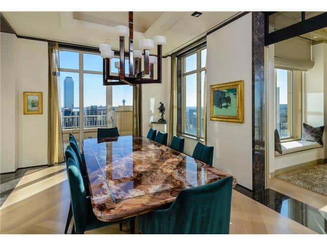 2555-N-Pearl-2200-Penthouse-Dining