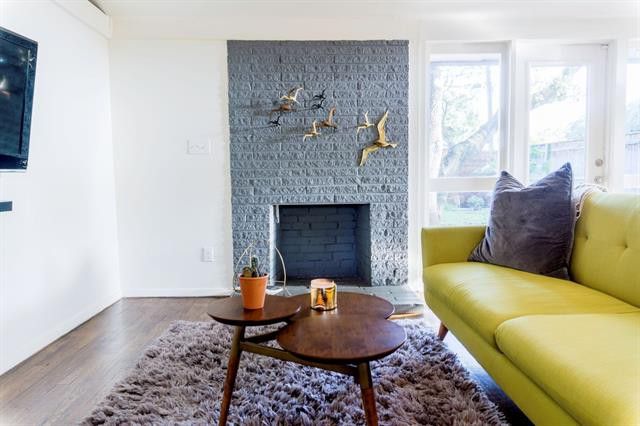 2604-Andrea-Ln.-Front