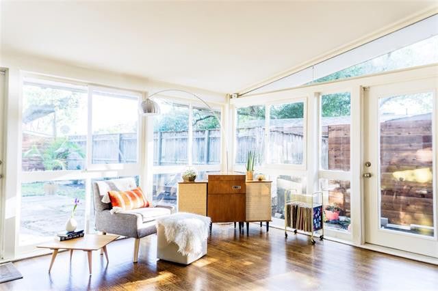 2604-Andrea-Ln.-Front