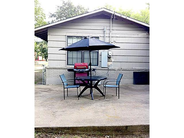 2644-W-Seminary-patio
