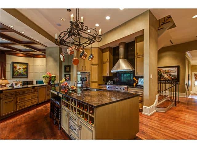 2712-Mark-Twain-Kitchen