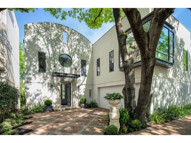 2837-Park-Bridge-Court-1-1