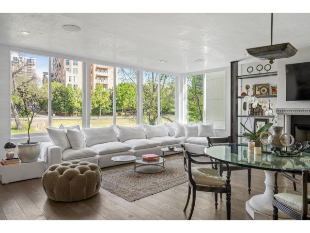 2837-Park-Bridge-Court-1-1