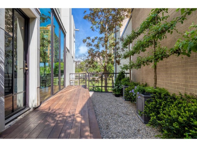 2837-Park-Bridge-Court-8