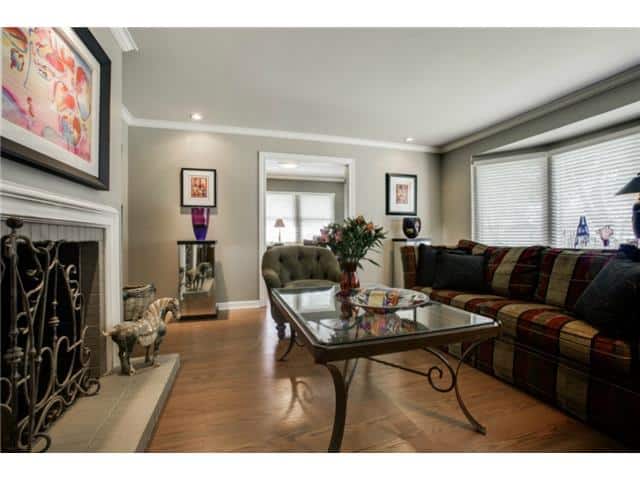 2848-Woodmere-Living