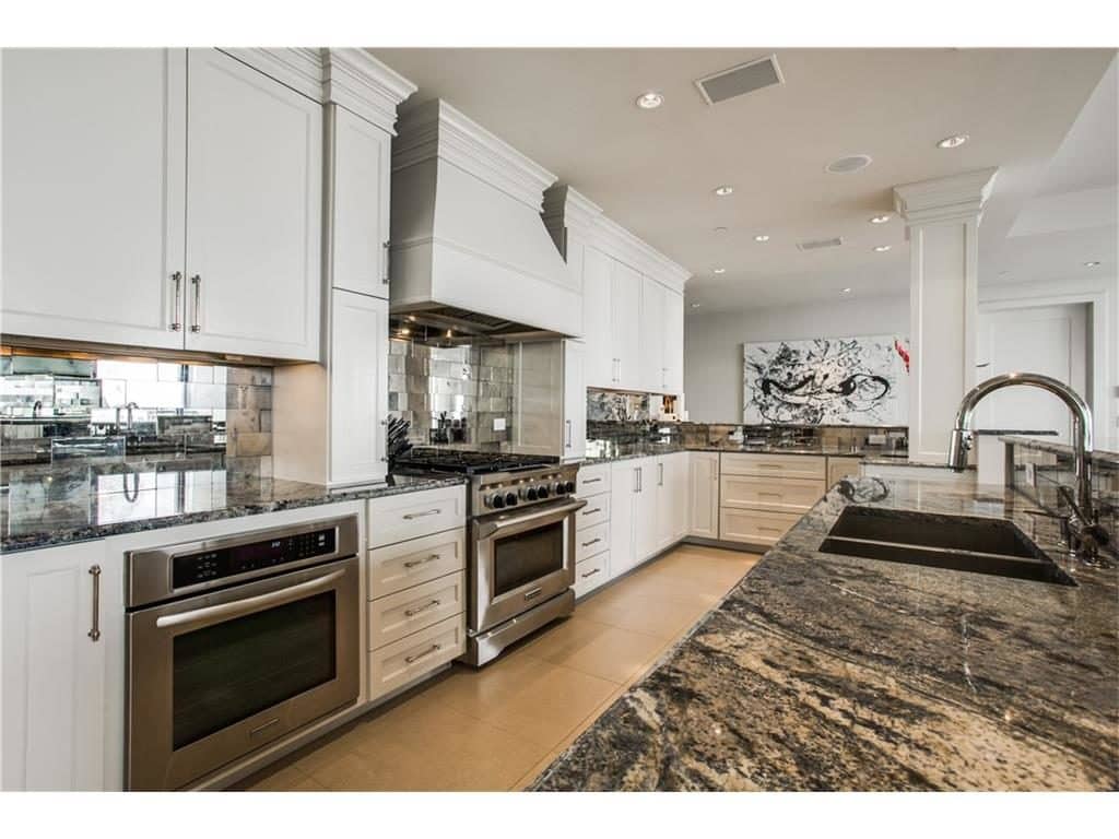 2900-McKinnon-2901-kit-1024x768