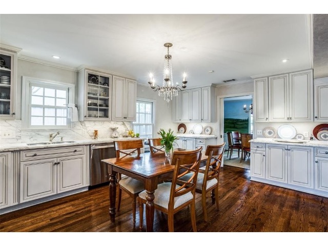 2911-Southwestern-Boulevard-1