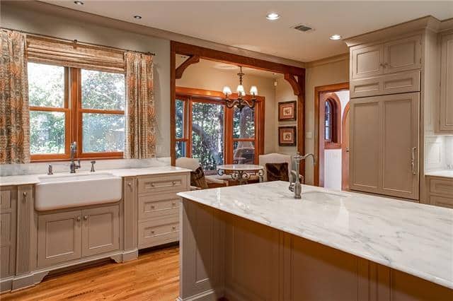 propImgHandler-1.ashx