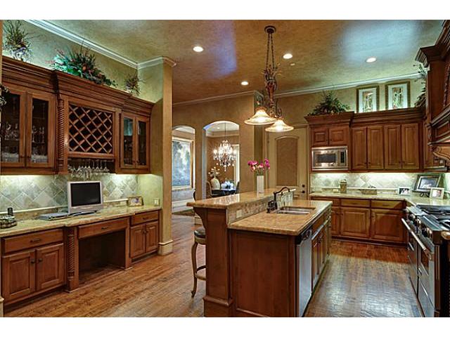 3-Bluff-park-kitchen-2