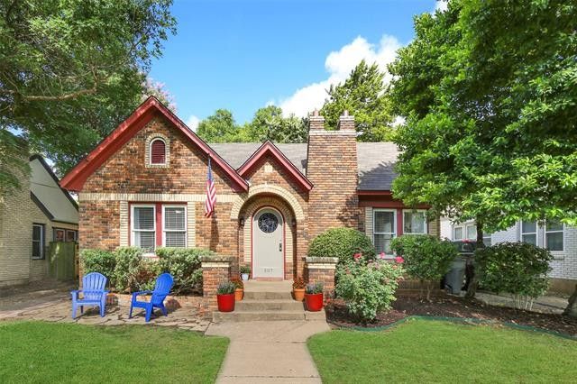 307-n-waverly-dr-dallas-tx-MLS-55-light