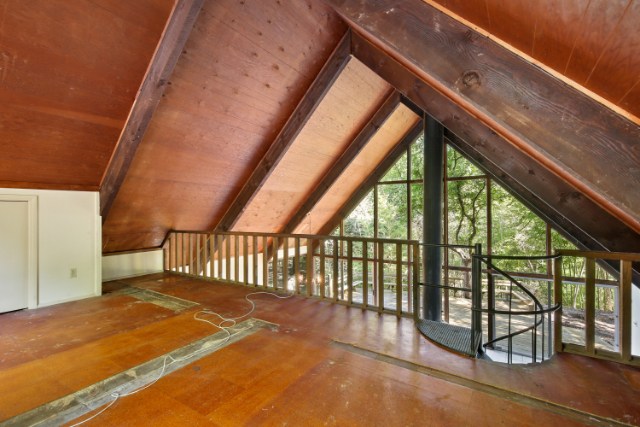 20_9023Capri_020_mls