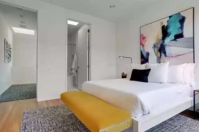 7a202c9a04178e5e2cab7788ed0732f7l-m2175990020od-w1024_h768