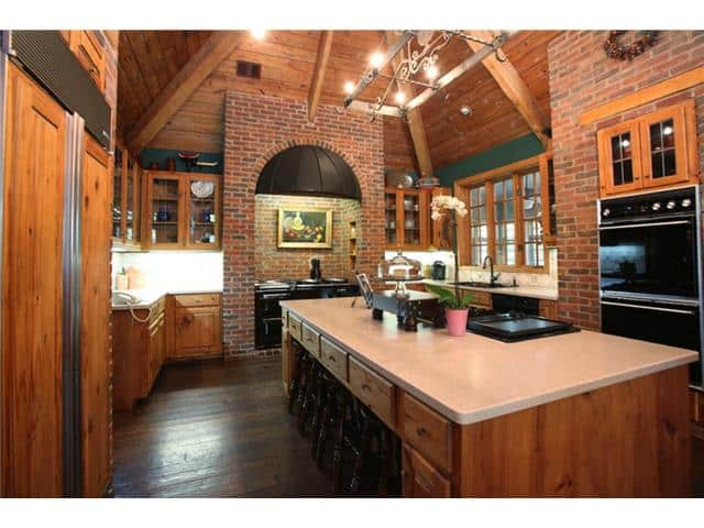 31-Stonebriar-Way-kitchen