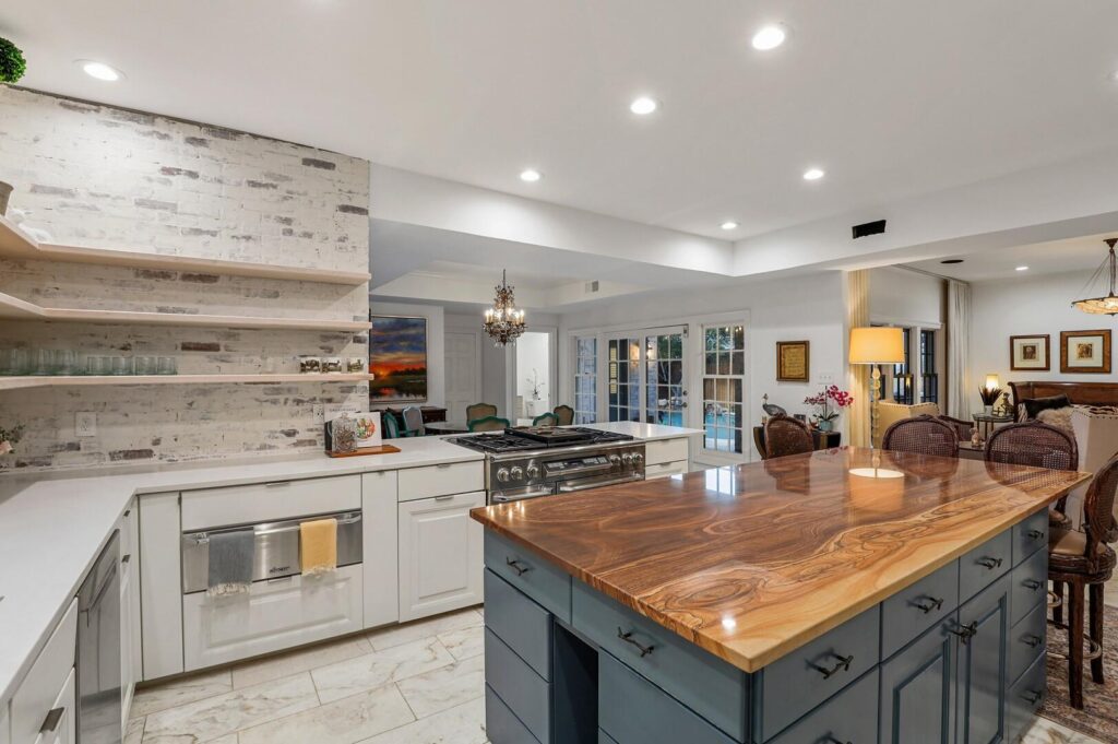 3102-Saint-Johns-ext-1024x681