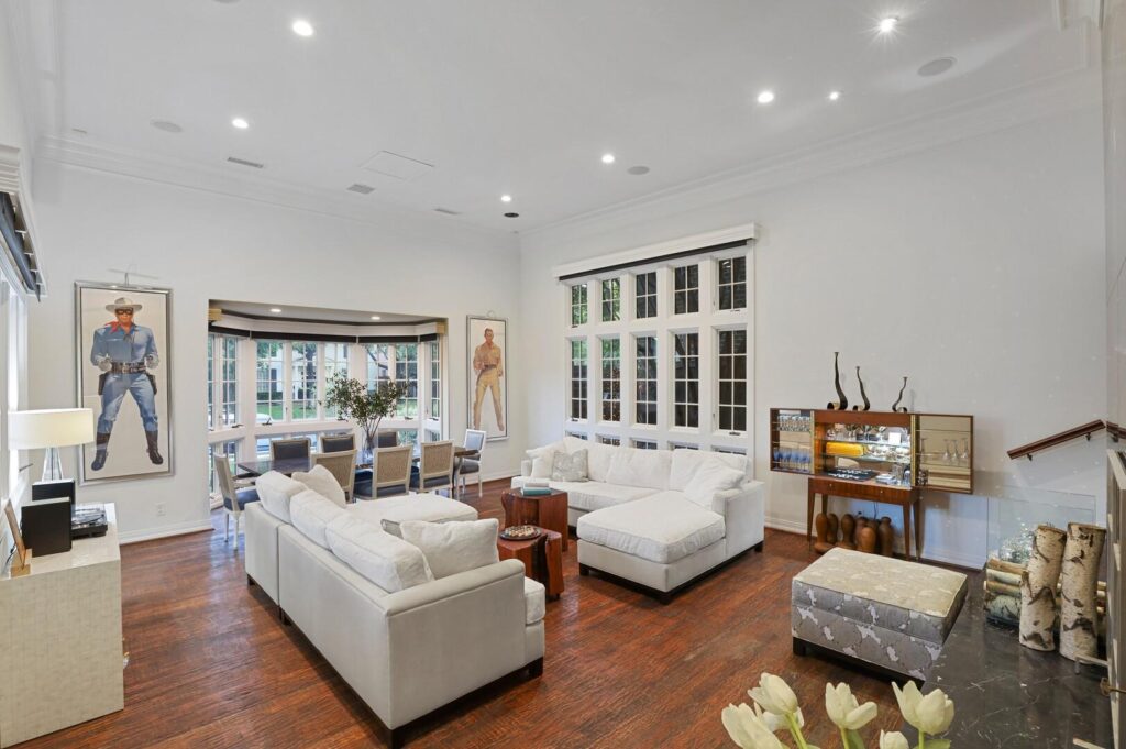 3102-Saint-Johns-ext-1024x681