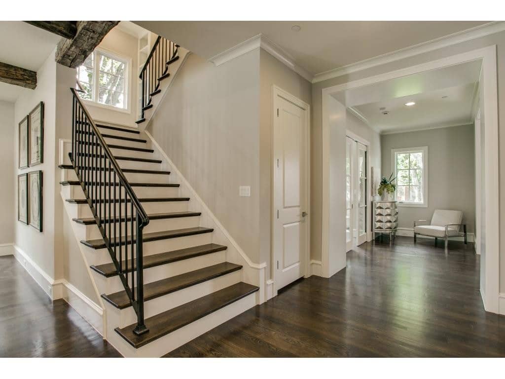 3104-Hanover-stairs-1024x768