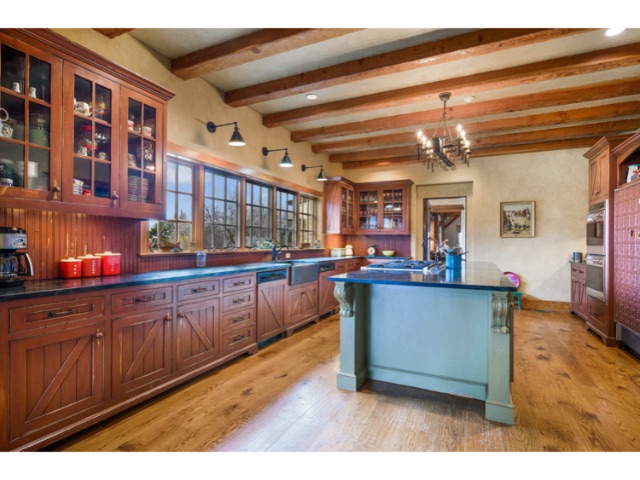 316-Tonkawa-Trail-back-view