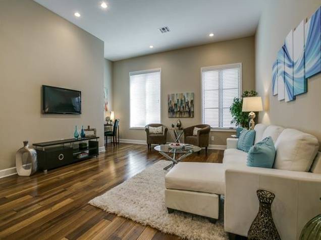 3210-Carlisle-Living-2