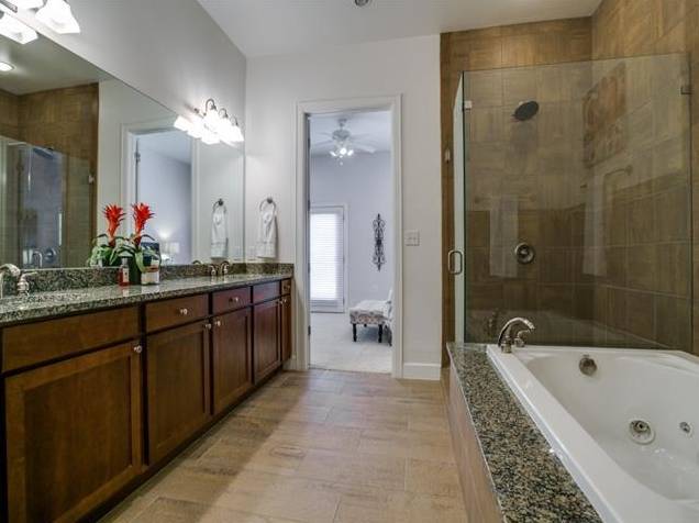 3210-Carlisle-Master-Bath