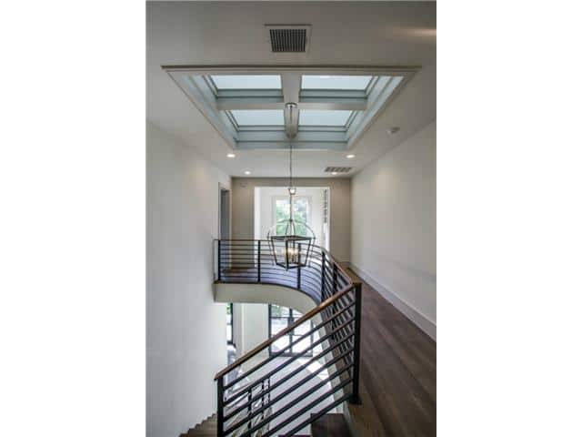 3216-Colgate-Landing