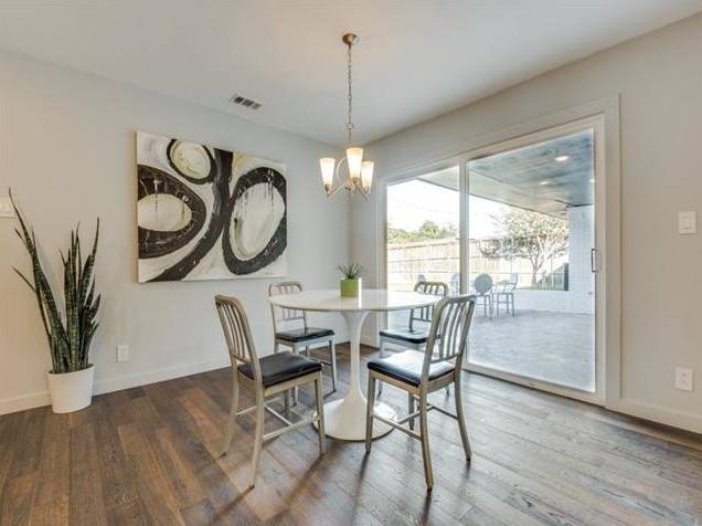 3239-Whirlaway-Road-Breakfast