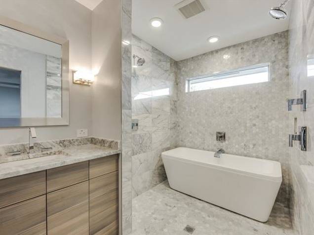 3239-Whirlaway-Road-Master-Bath