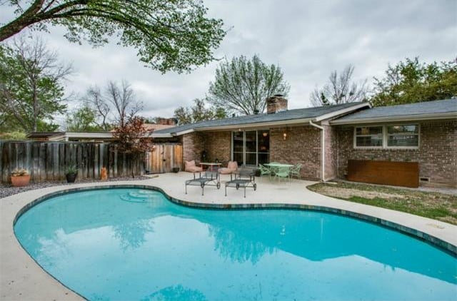 3251-Royal-Lane-W-e1428296228691