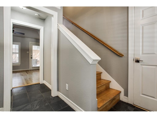 3308-Throckmorton-Foyer