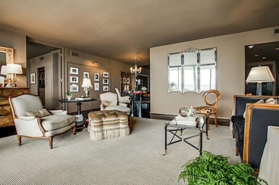 3310-Fairmount-10B-Living-2-575x382