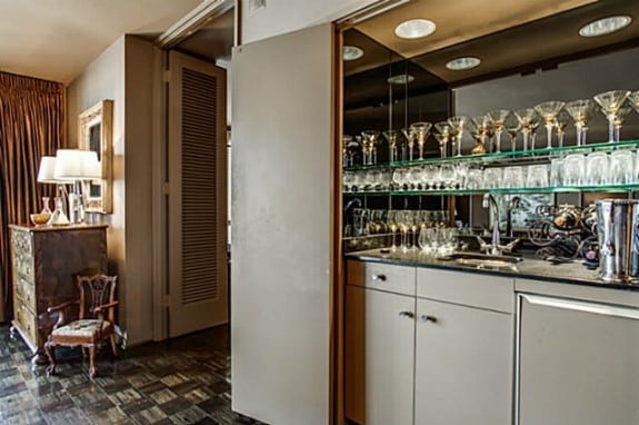 3310-Fairmount-10B-Wet-Bar-575x382