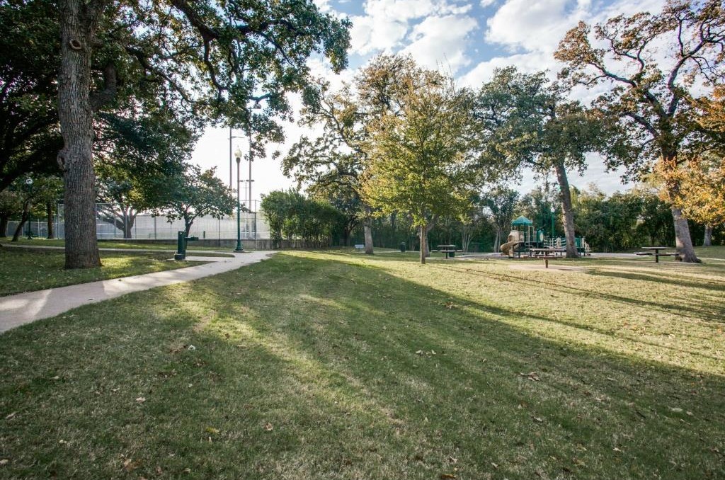 3316-Hawthorne-P-e1429595279492