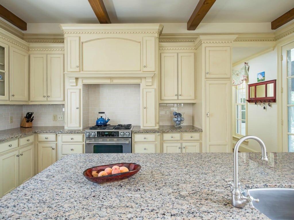 3325-Greenbrier-kitchen-2-1024x768