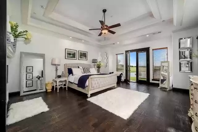 339-Town-East-Blvd-8