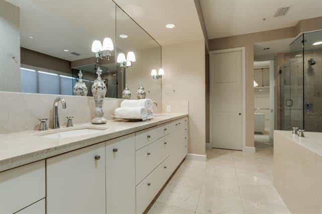3401-Lee-Parkway-master-bath-13