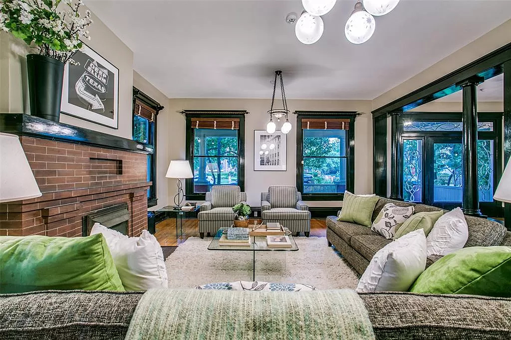 3403-Knight-Exterior-2-1024x683