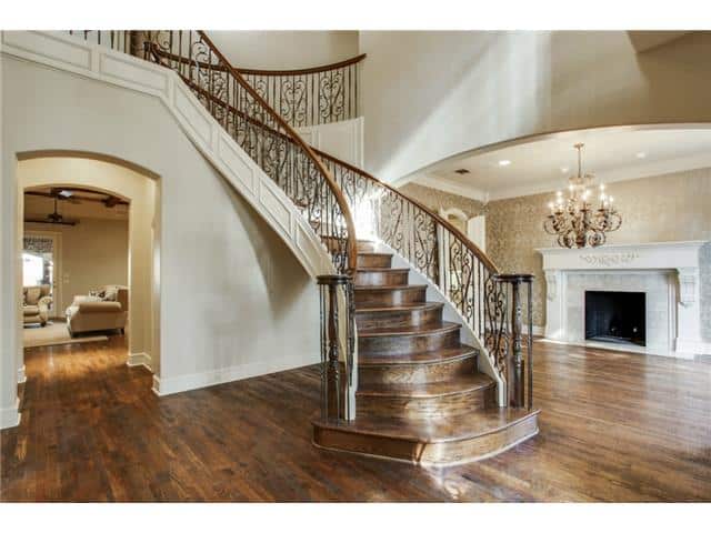 3416-Wentwood-foyer-LR