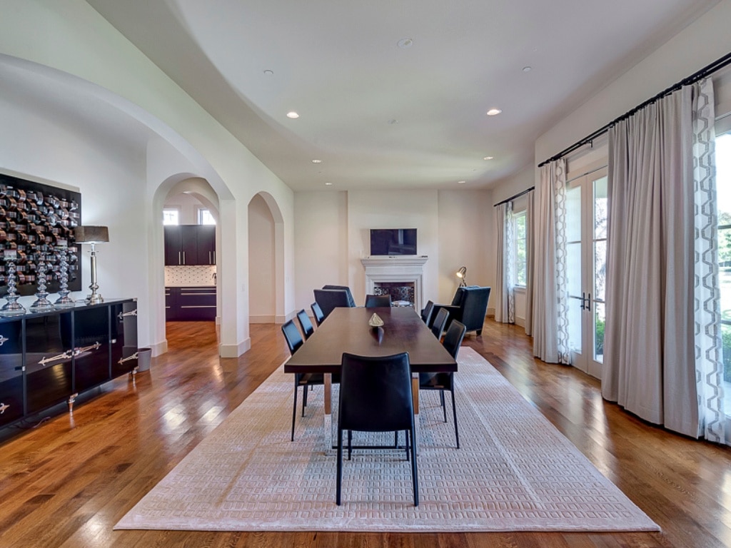 3417-Villanoa-dining