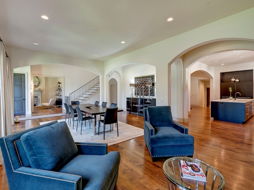 3417-Villanova-longshot