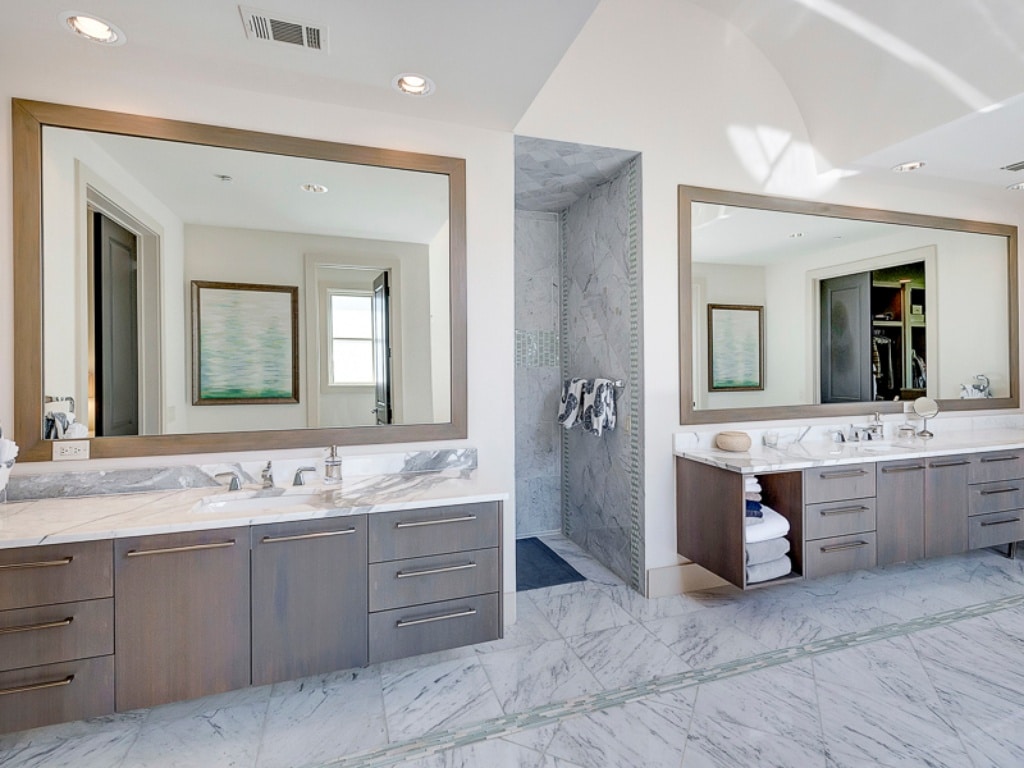 3417-Villanova-master-bath-2