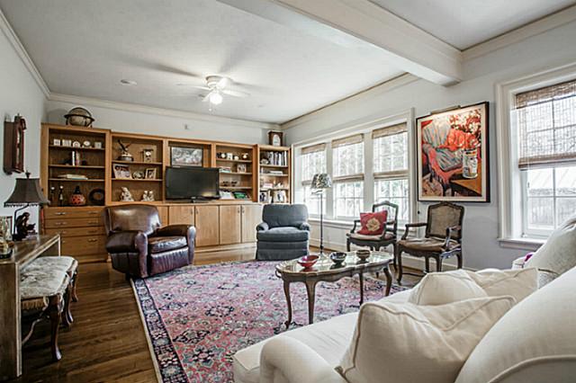 3441-University-FR-down