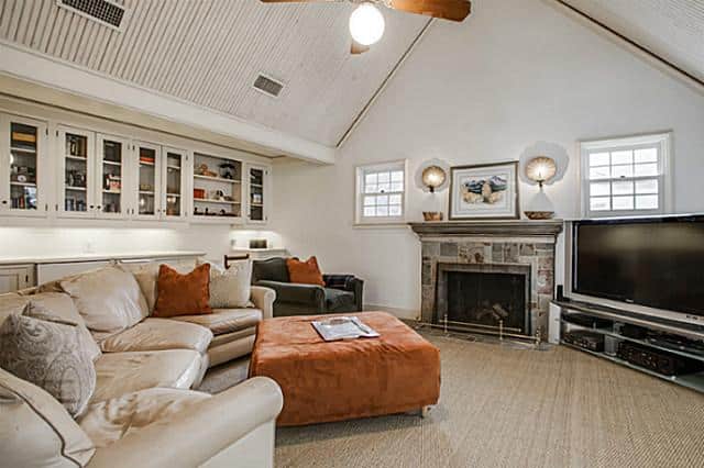 3441-University-game-room-up