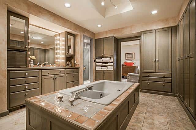 3441-University-master-bath