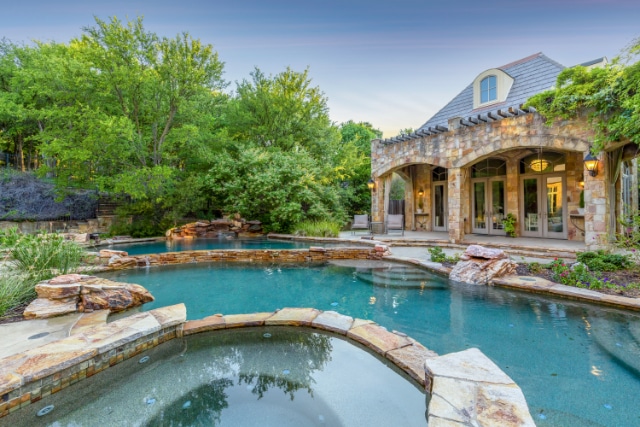 6901-Sanctuary-Lane-ext-1024x683